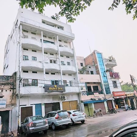 Hotel Jee, Varanasi Exterior photo
